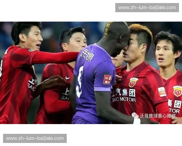 巅峰对决，海派繁华与津门风骨的绿茵碰撞——上海上港VS天津，谁主沉浮？